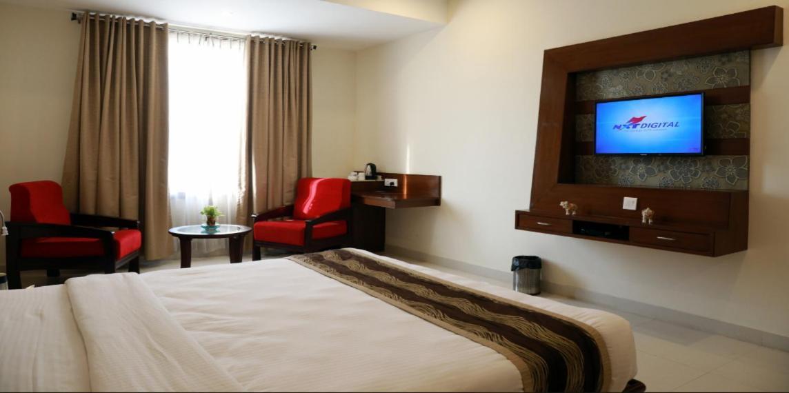 Admire Inn By Tgi Udaipur Esterno foto